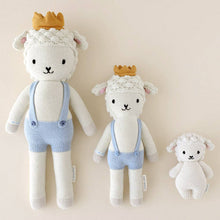 Load image into Gallery viewer, cuddle+kind - Baby lamb
