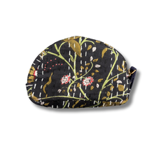 Load image into Gallery viewer, Bolsa Nova Handbags - Bolsa Nova Mini Pouch- Black
