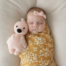 Load image into Gallery viewer, cuddle+kind - Baby flamingo

