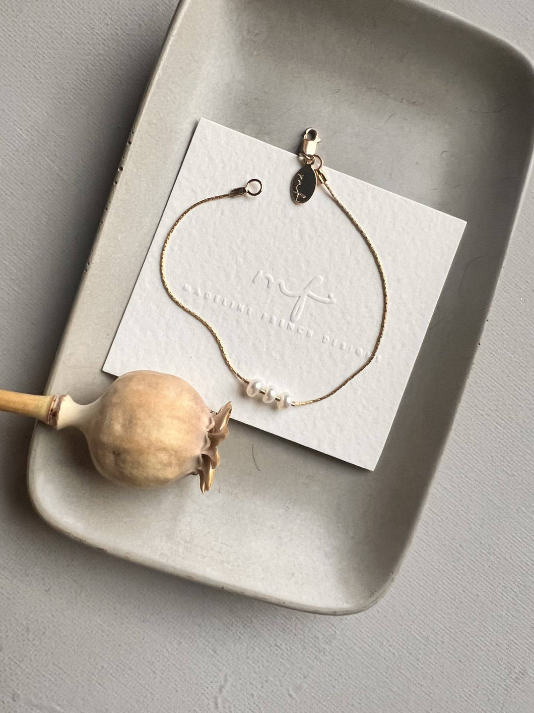 Madeline French Designs - The pearl girl bracelet: Small 6.5''