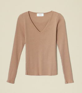 Xirena Colby Tee - Sand Dune