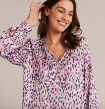 Load image into Gallery viewer, Bella Dahl Raglan Sleeve Pullover - Confetti Print
