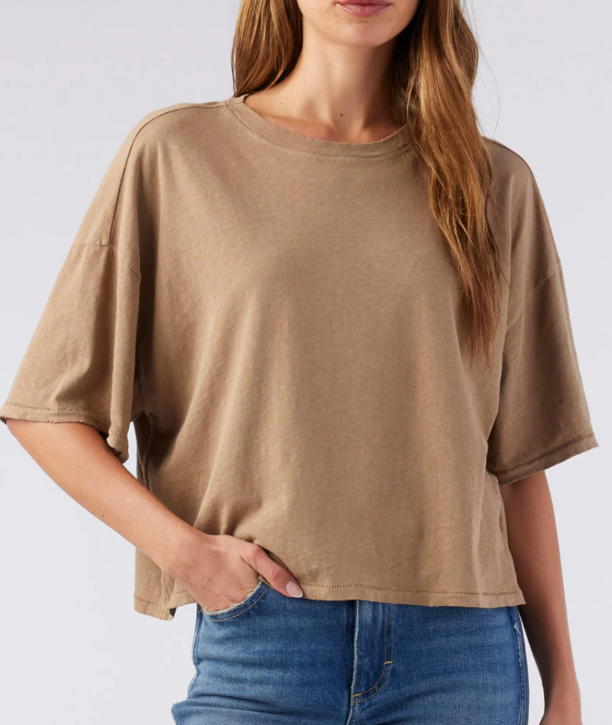 AMO - Adore Tee - Sand
