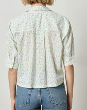 Load image into Gallery viewer, Lilla P - Easy Sleeve Button Down - Julep Print
