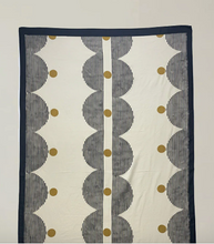 Load image into Gallery viewer, Velvet - Robi Scarf-black and cream
