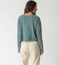 Load image into Gallery viewer, Electric and Rose- Lane Tee- Vintage Emerald

