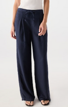 Load image into Gallery viewer, Amo Denim - Laurel Pants
