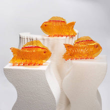 Load image into Gallery viewer, WINONA IRENE - Sea Bream Claw
