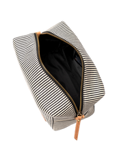 Load image into Gallery viewer, Ted Travel Case Large
