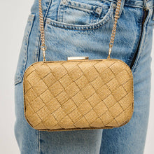 Load image into Gallery viewer, Urban Expressions - Addie Woven Straw Clutch: Ivory

