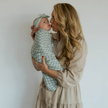 Load image into Gallery viewer, Parker Baby Co. - Sage Swaddle Set
