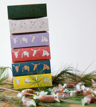 Load image into Gallery viewer, Big Picture Farm - Classic Farm Goat Milk Caramel Boxes: Sea Salt Vanilla
