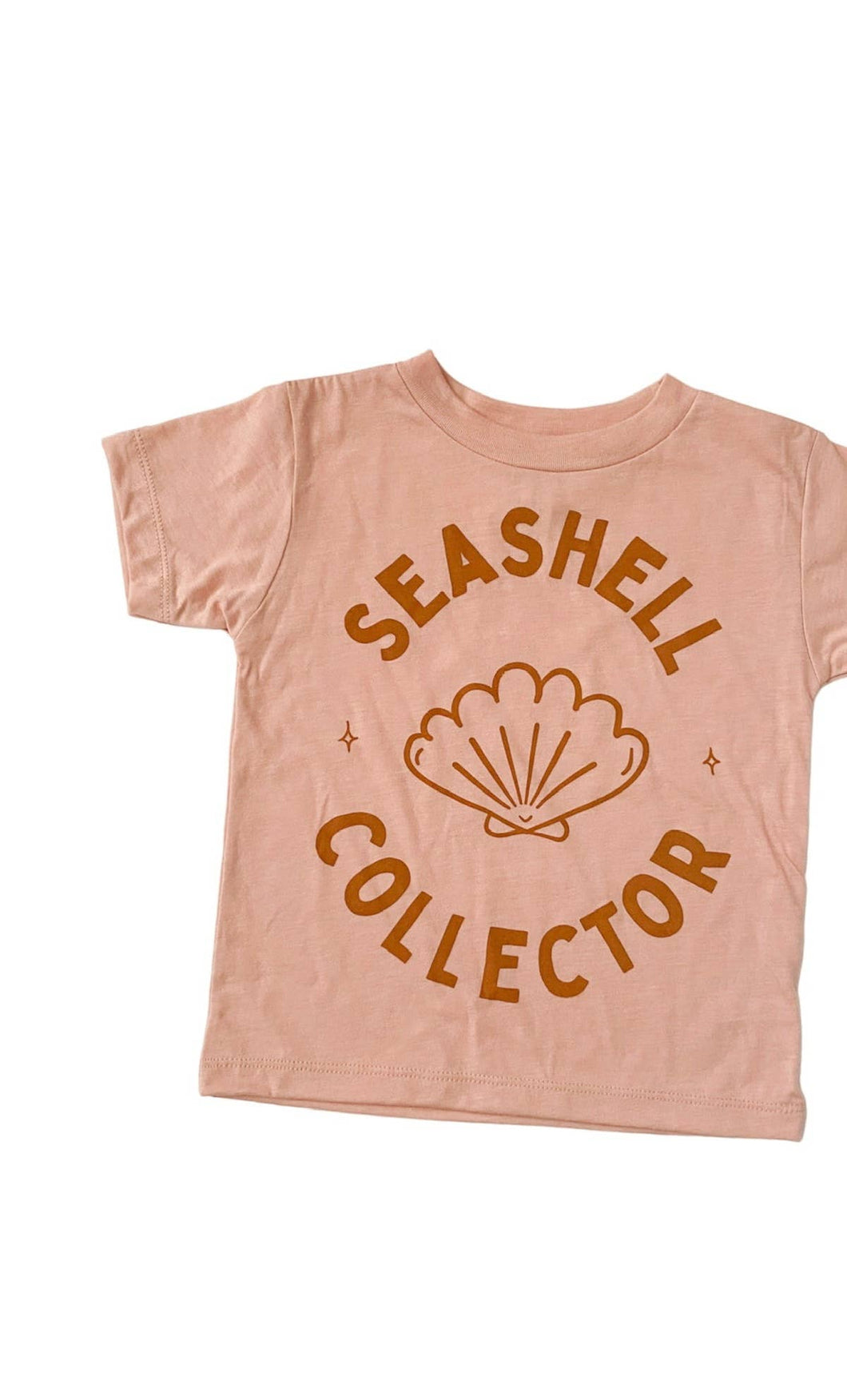 AvaGrace & Milo Co - Seashell collector