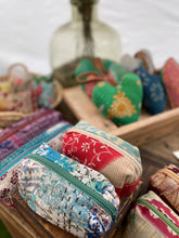 Load image into Gallery viewer, Belle&#39;s Nest - Zip Pouches

