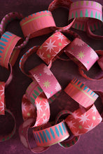 Load image into Gallery viewer, East End Press - PINK CHRISTMAS PAPER CHAIN KIT
