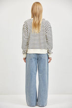 Load image into Gallery viewer, a.ren - PK2047 | Knit Crew Neck Long Sleeve Top: Black Cream / XL
