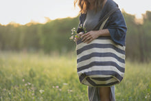 Load image into Gallery viewer, Will &amp; Atlas - Shoulder Bag, jute / Provence stripe

