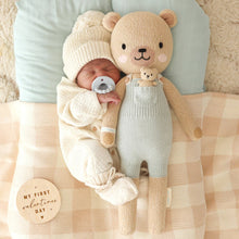 Load image into Gallery viewer, cuddle+kind - Alexander the honey bear: Little - 13"
