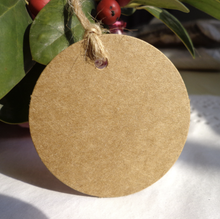 Load image into Gallery viewer, ByHome - 100pcs, 2.0&quot; circular kraft brown paper blank gift tag card: 2.0 and jute

