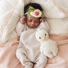 Load image into Gallery viewer, cuddle+kind - Baby gosling, gives 5 meals
