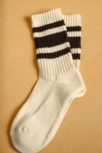 Load image into Gallery viewer, MIOU MUSE - RETRO STRIPE CREW SOCKS
