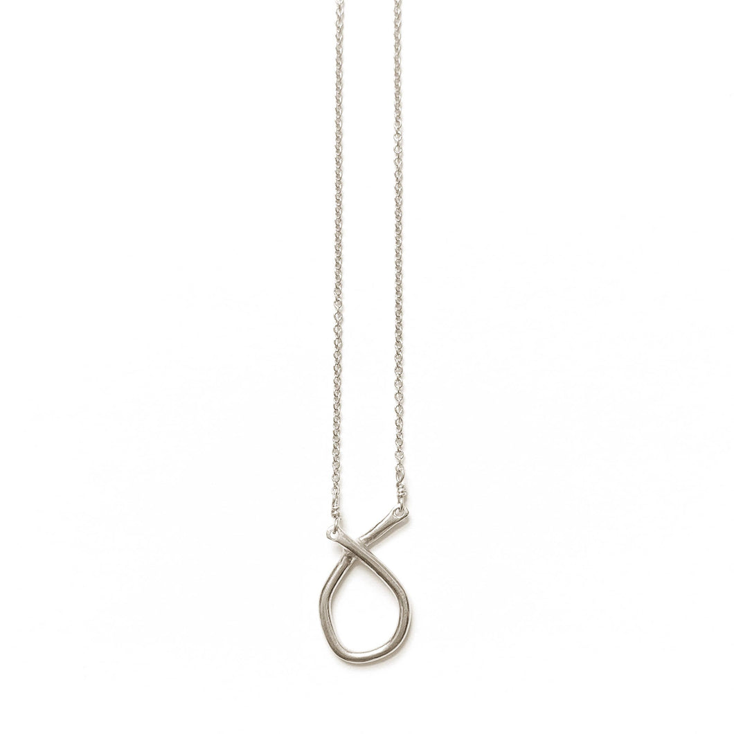 Goldeluxe Jewelry - Small Odyssey Necklace