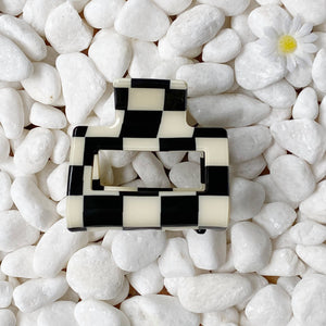 Ellison+Young - Parisian Hair Claw-Black