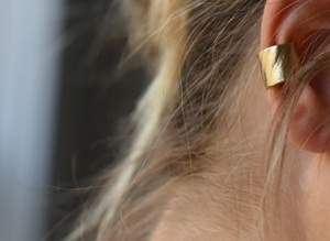 8.6.4 Brass Cuff Earring